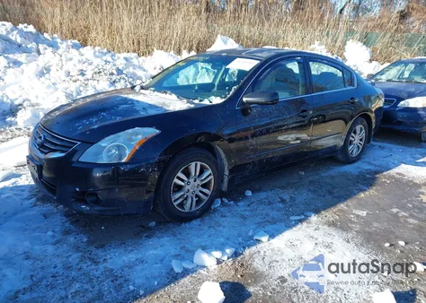 2011 Nissan Altima 2.5 S z USA, uszkodzony, nr VIN 1N4AL2AP7BN404234